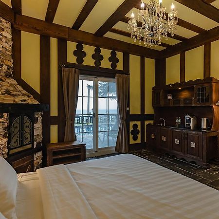 שופנג Tudor Dynasty Homestay מראה חיצוני תמונה