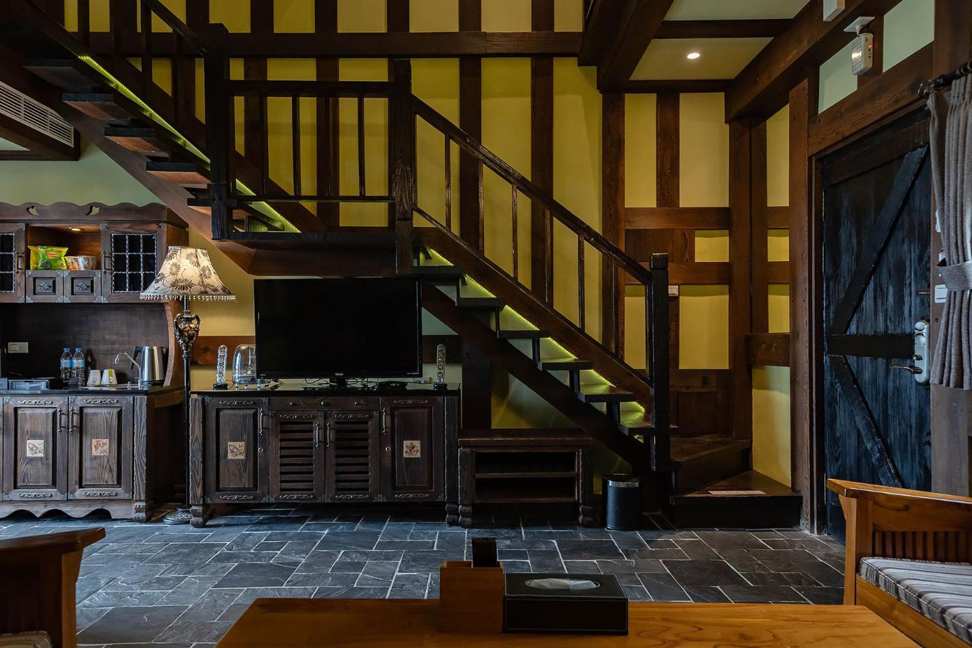 שופנג Tudor Dynasty Homestay מראה חיצוני תמונה
